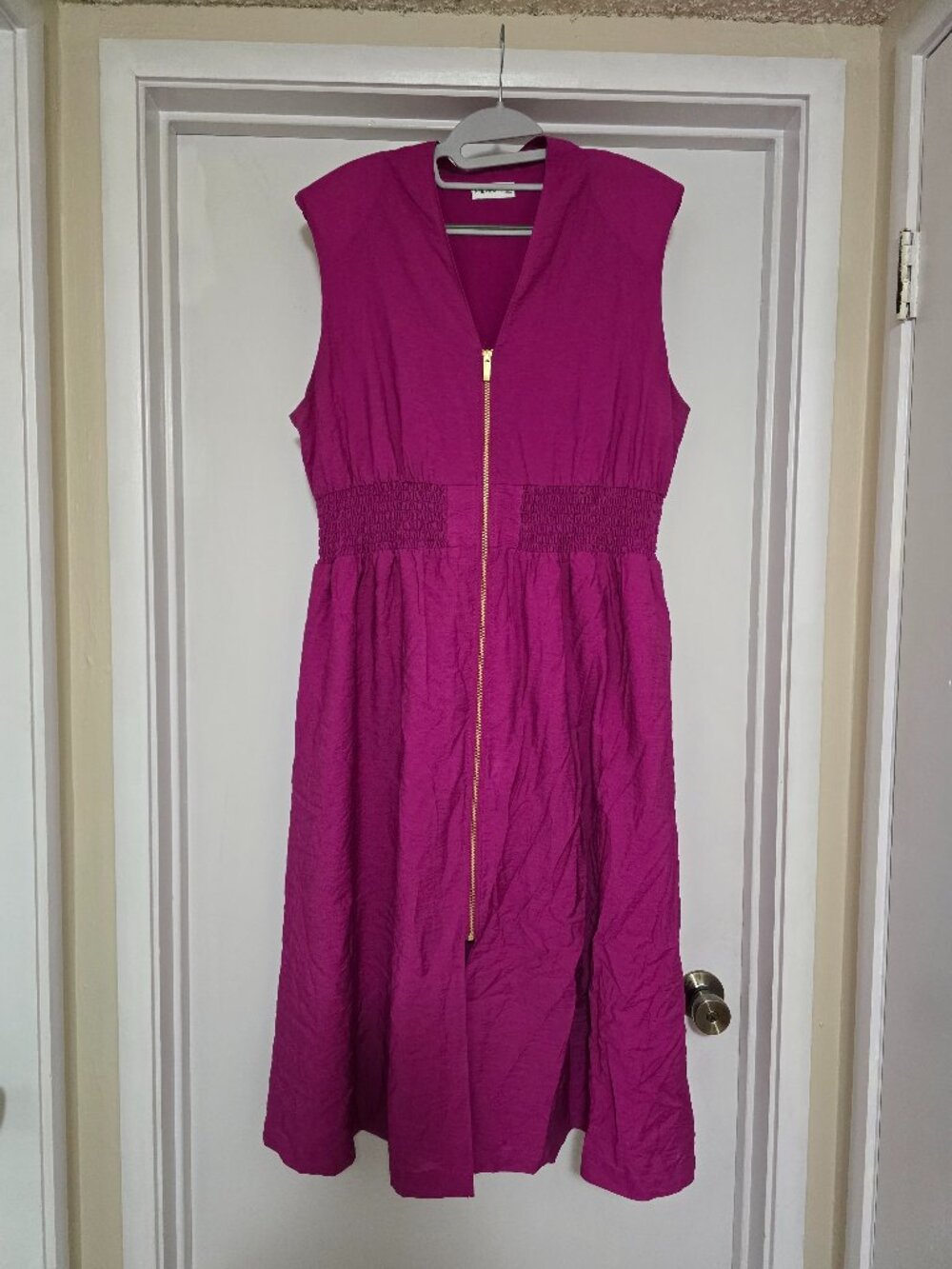 Sleeveless Fuchsia Zip-Front Women’s Dress